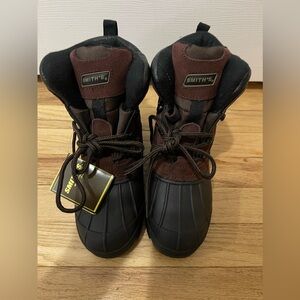 NEW Smiths Thinsulate water proof winter boots